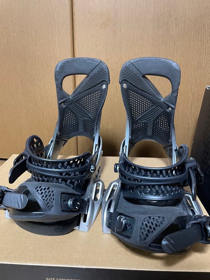 Burton Lexa スノーボード ビンディング M ラメシルバー