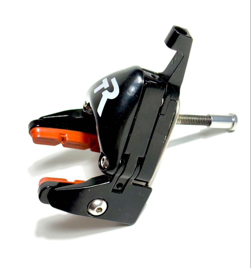 TriRig Omega X TTトライアスロン用超軽量・高エアロ高性能