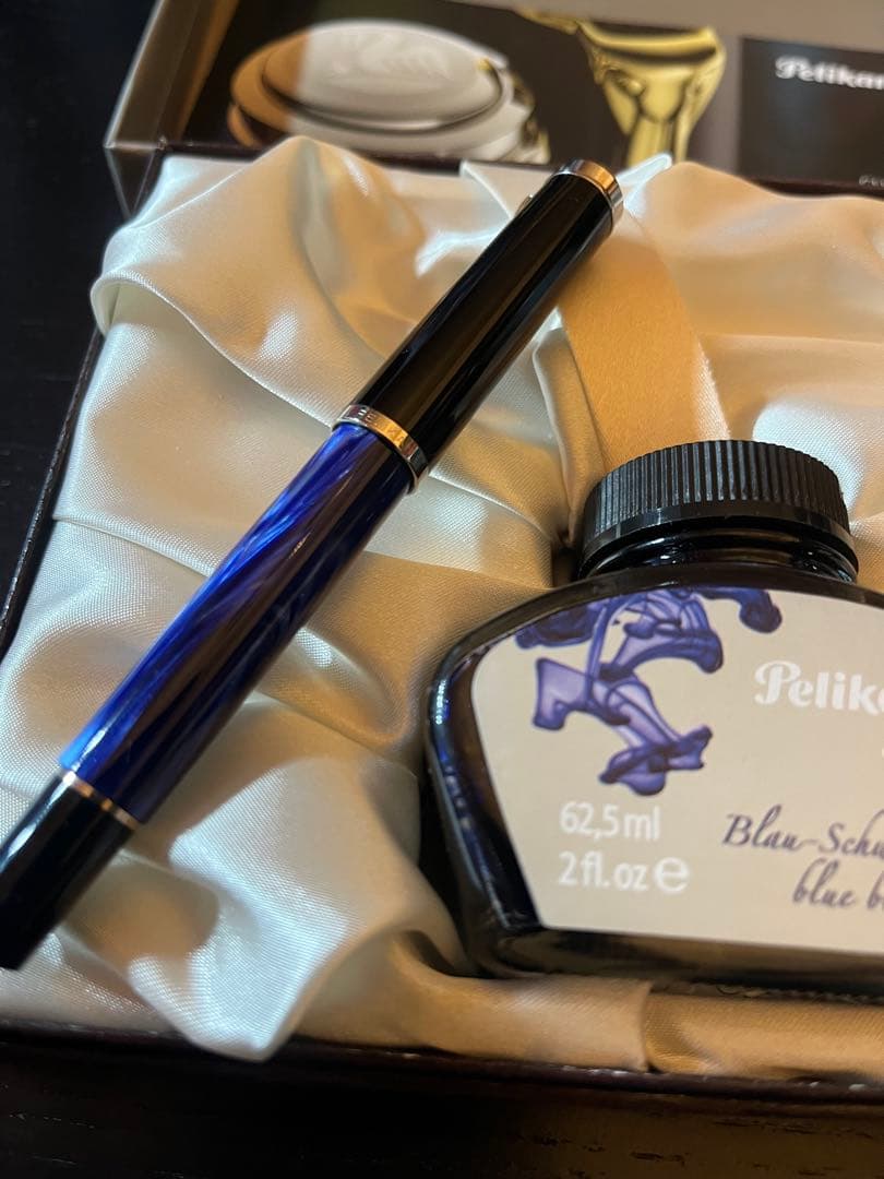 美品 Pelikan ペリカン 万年筆 M205 マーブルブルー M(中字)