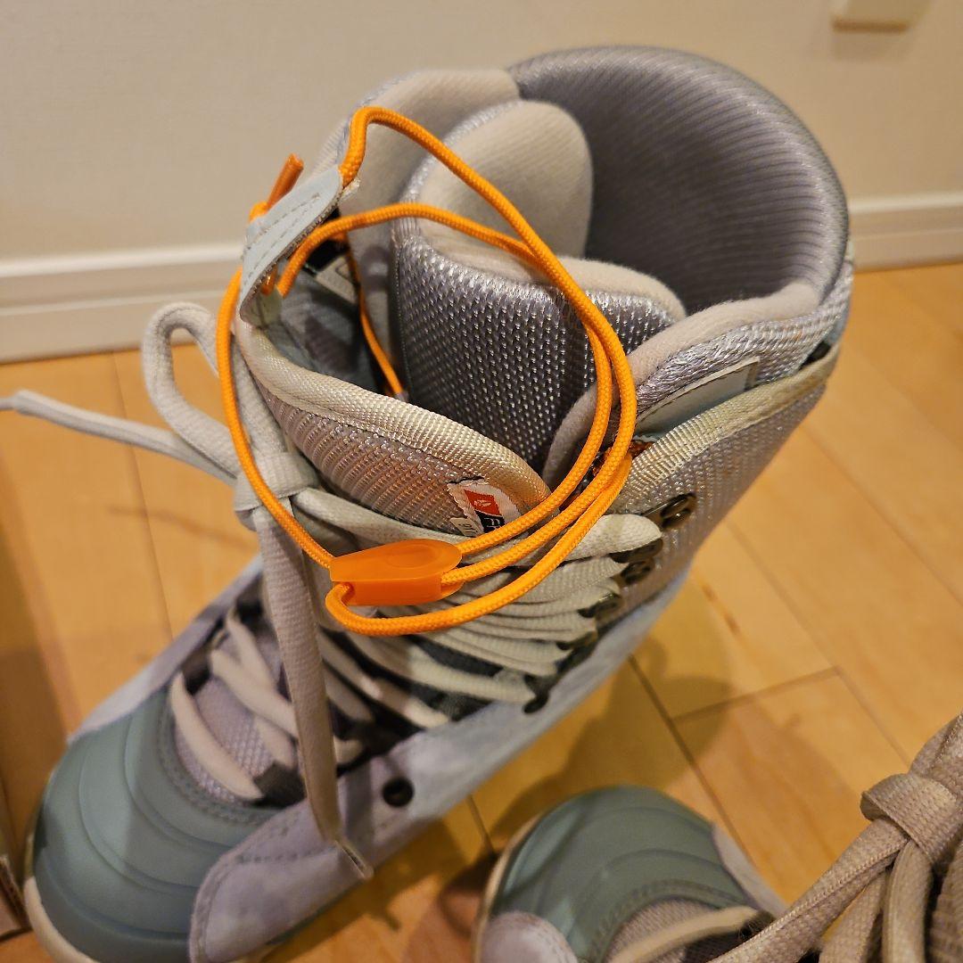 バートン　スノーボードブーツ　フリースタイル　24㎝