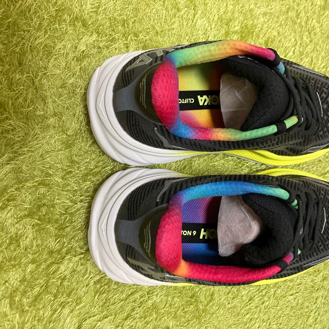 【未使用品】HOKA ONE ONE クリフトン９　ワイド　23.0cm