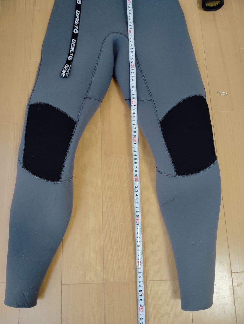 BEWET セミドライスーツ