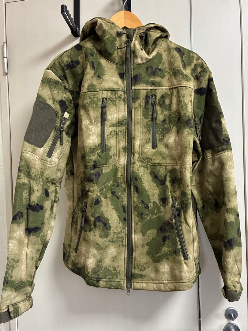 超お買得　未使用保管品ロシア軍北朝鮮軍仕様迷彩ソフトシェルジャケット軽量堅牢極暖