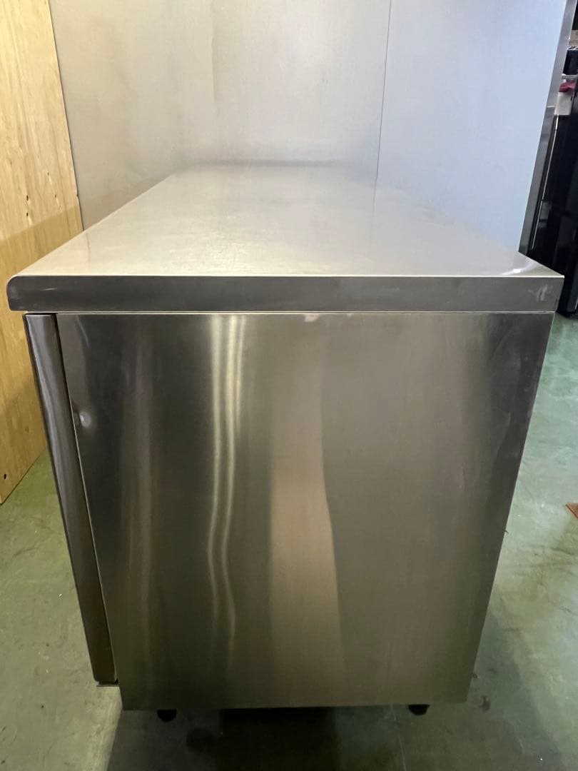 2013年 フクシマテーブル形冷蔵庫 1500x600x800