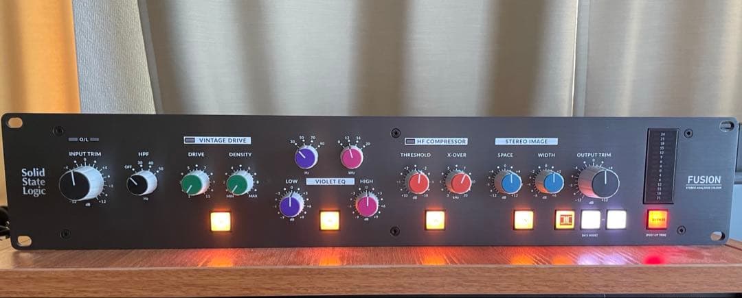 配信機器・PA機器・レコーディング機器 Solid State Logic Fusion SSL