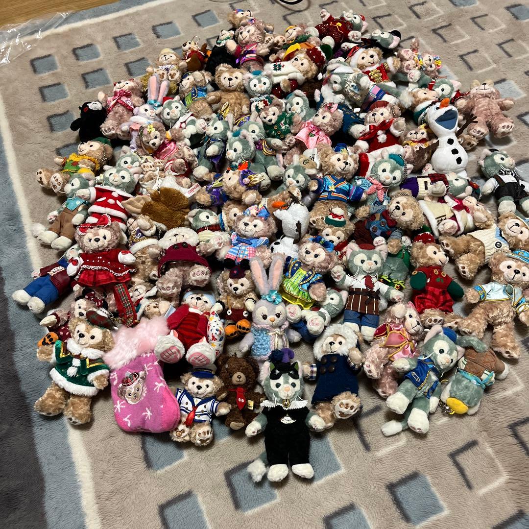 ダッフィーとフレンズ ぬいぐるみセット 約100体