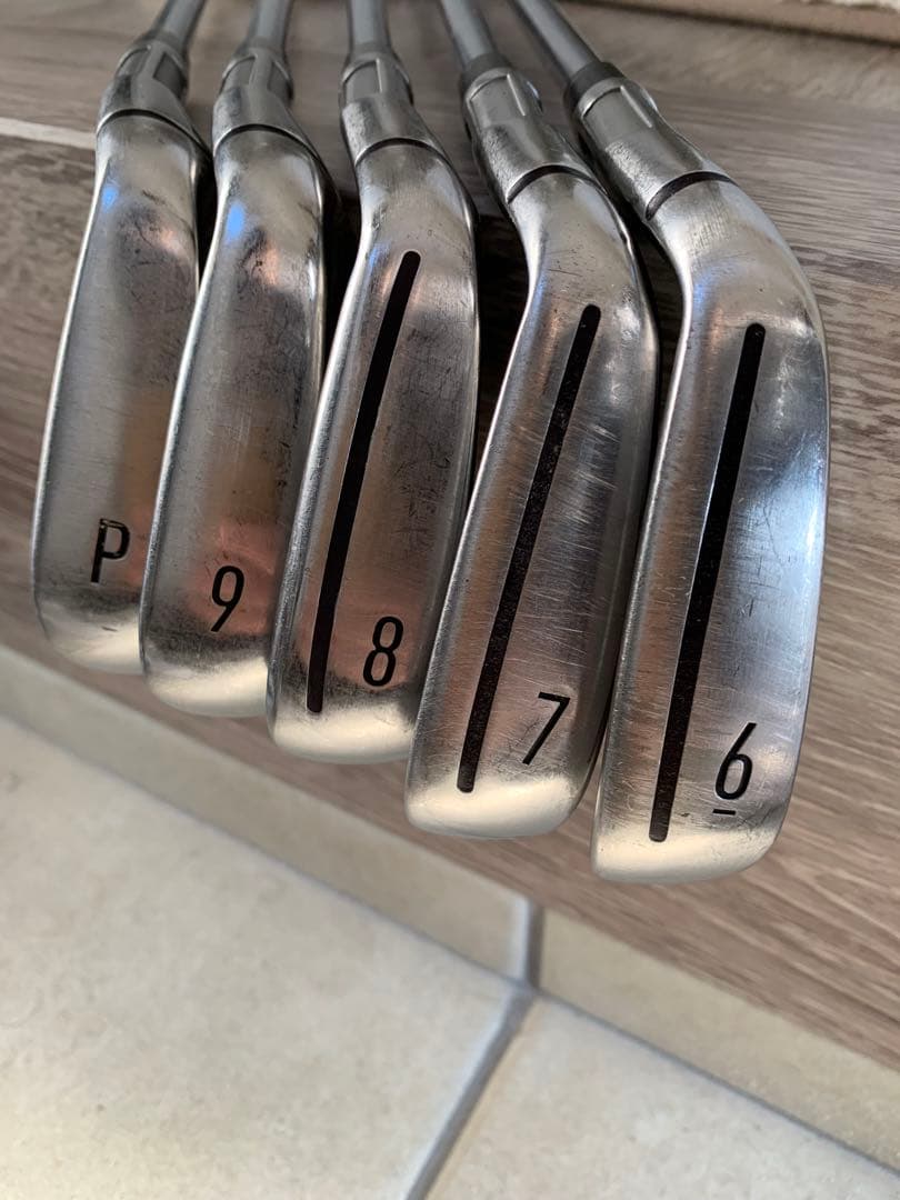 テーラーメイドSTEALTH ステルスアイアン5本（#6.#7.#8.#9.P