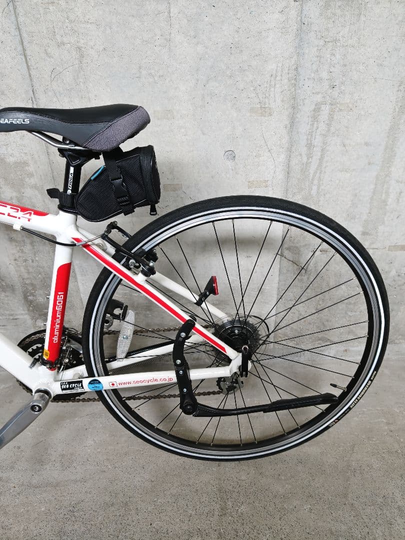【美品】EAFEELS クロスバイク SHIMANOコンポーネント 2015年製