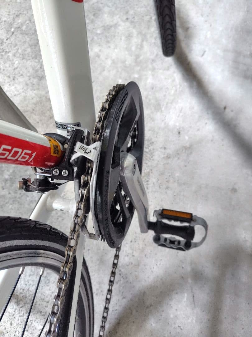 【美品】EAFEELS クロスバイク SHIMANOコンポーネント 2015年製