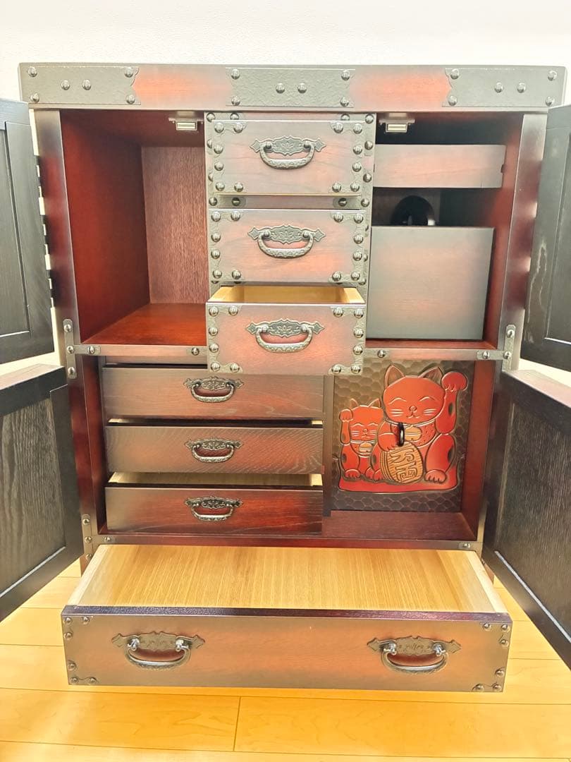 カラクリ箪笥 和箪笥 鎌倉彫