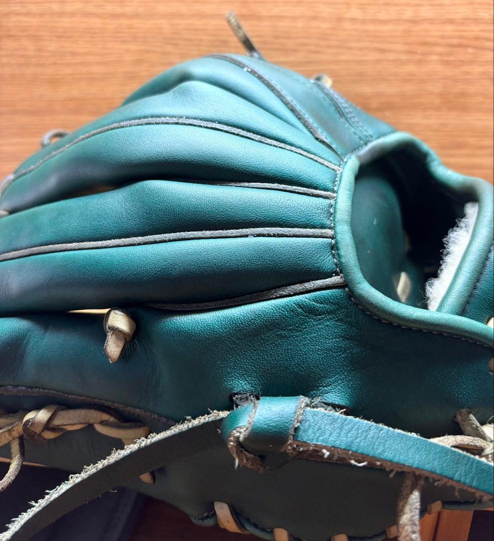 「土日限定価格」DELTA 硬式グローブ 内野手用