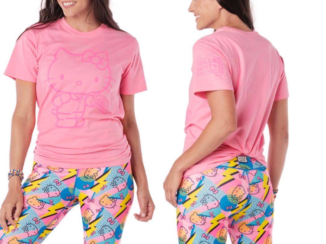 新品☆ZUMBA M/Lサイズ Hello Kitty 半袖 Tシャツ ピンク