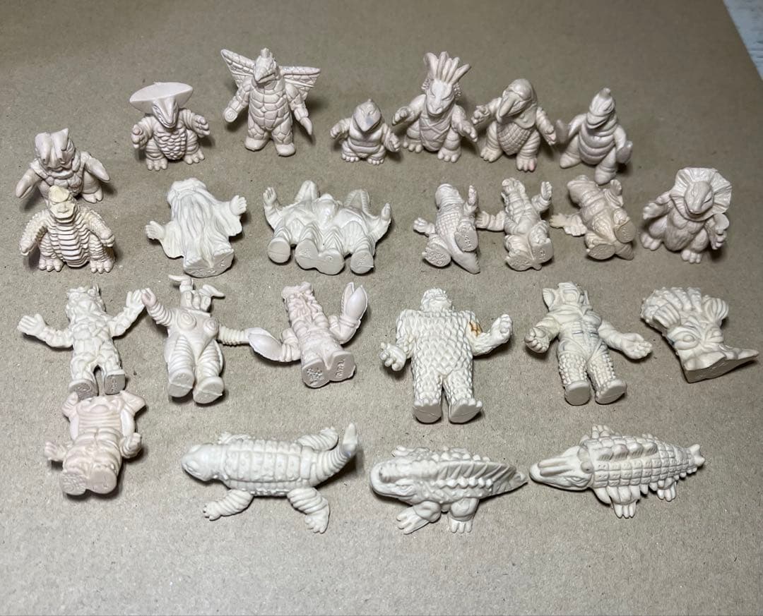 怪獣消しゴム　円谷プロ　ポピーその他　まとめ売り