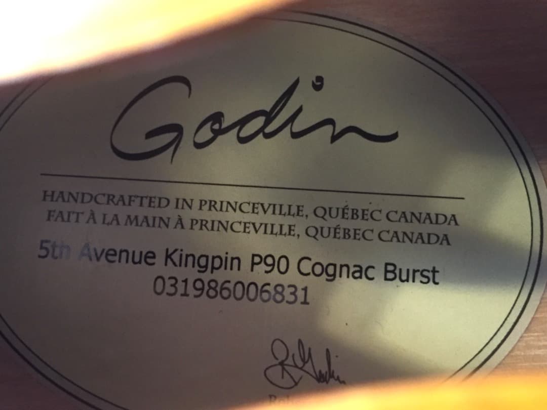 ○美品 Godin 5th avenue Kingpin P90 ゴダン ギター