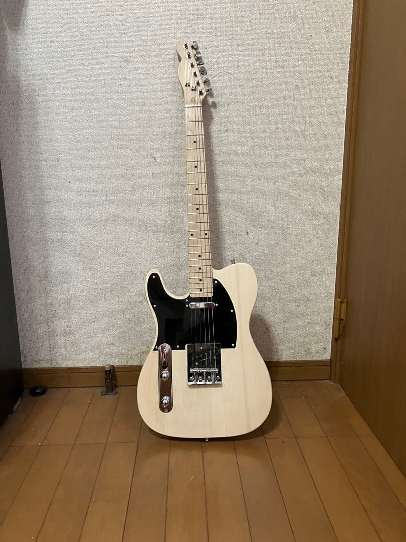 ノーブランド　テレキャスタータイプ　レフティ　エレキギター　塗装無し