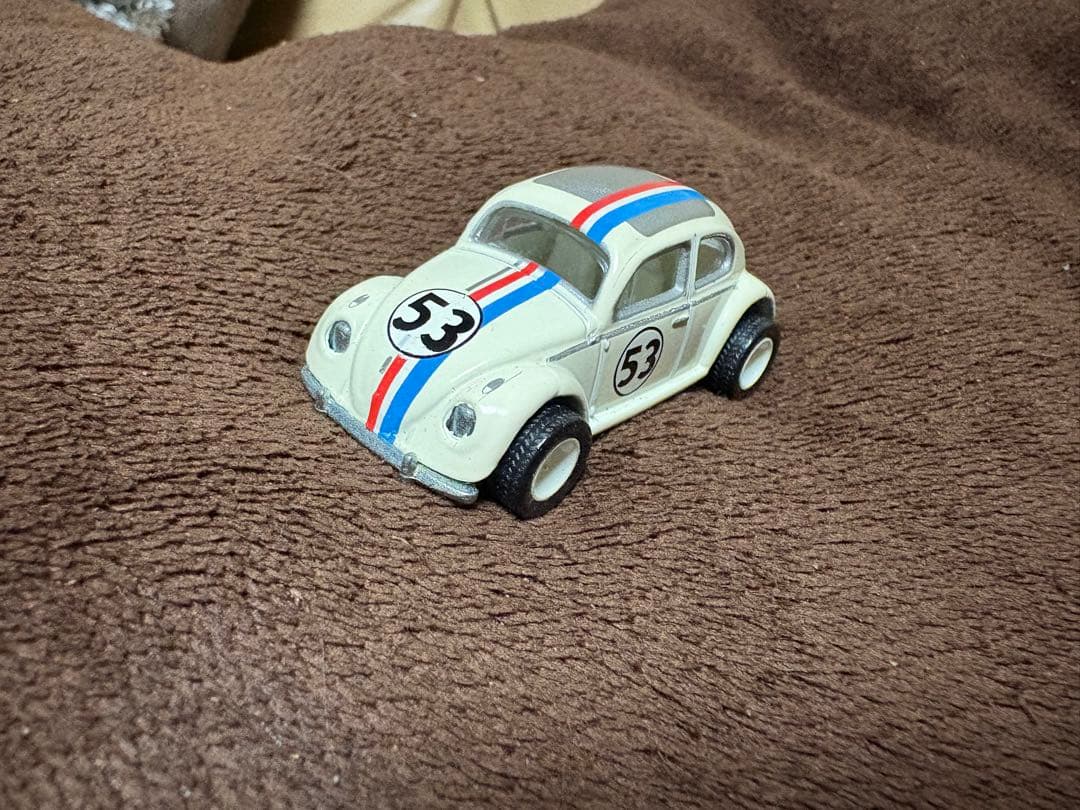 1/64 ホットウィール　ラブバグ　ハービー　ディズニー　ビートル　HERBIE