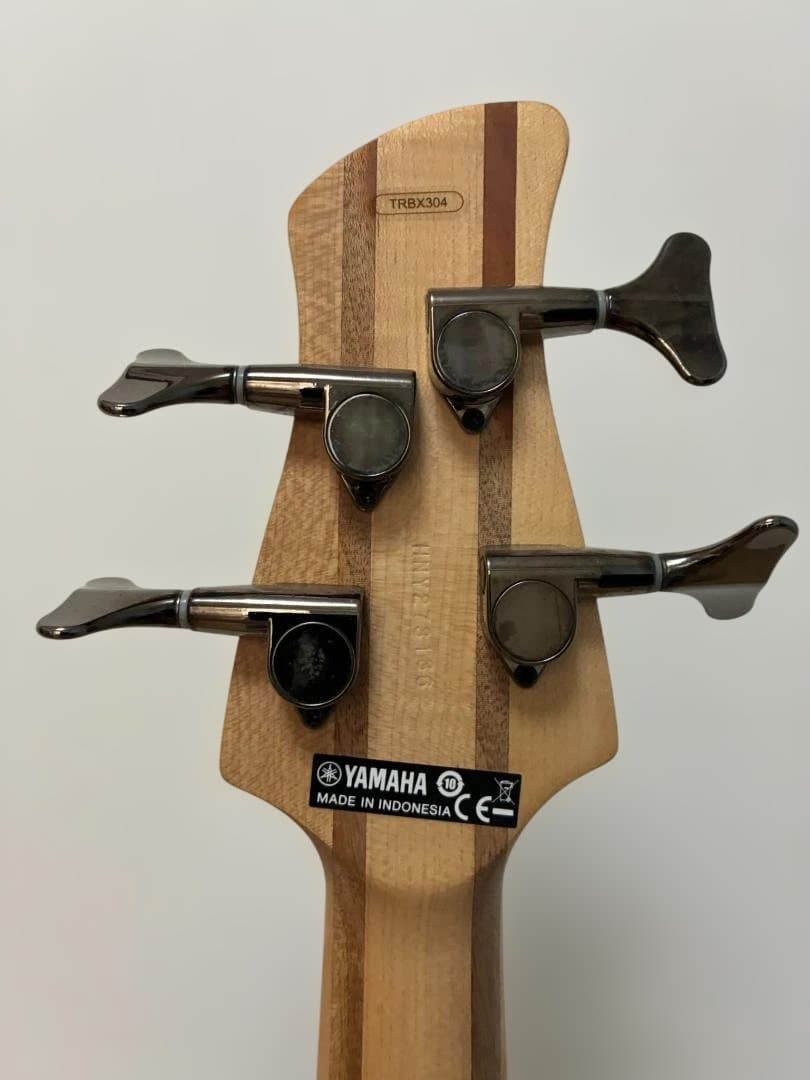 YAMAHA TRBX304 エレキベース 付属品多数付き