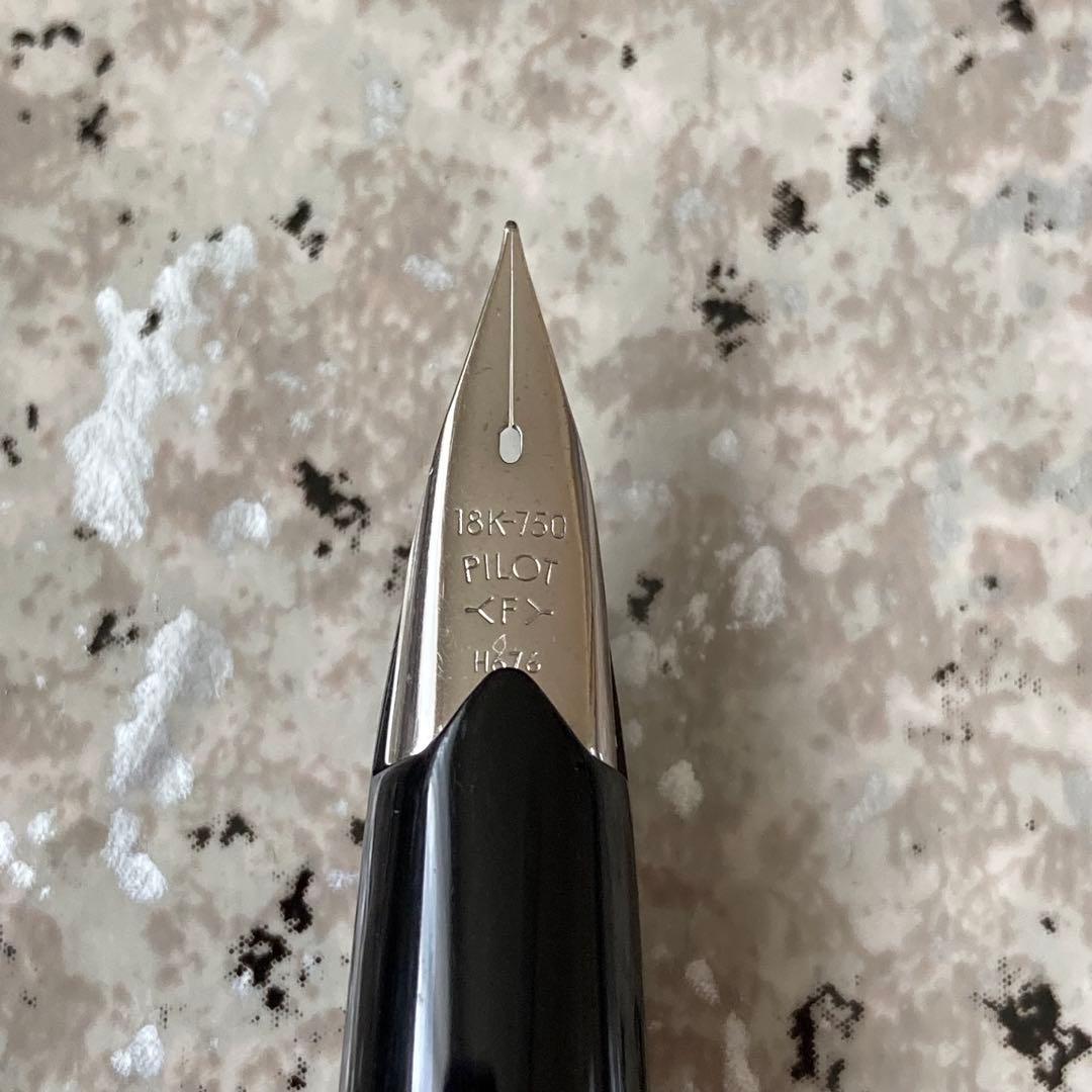 #088 オーバーホール済み 万年筆 PILOT 半格子 Elite 18k