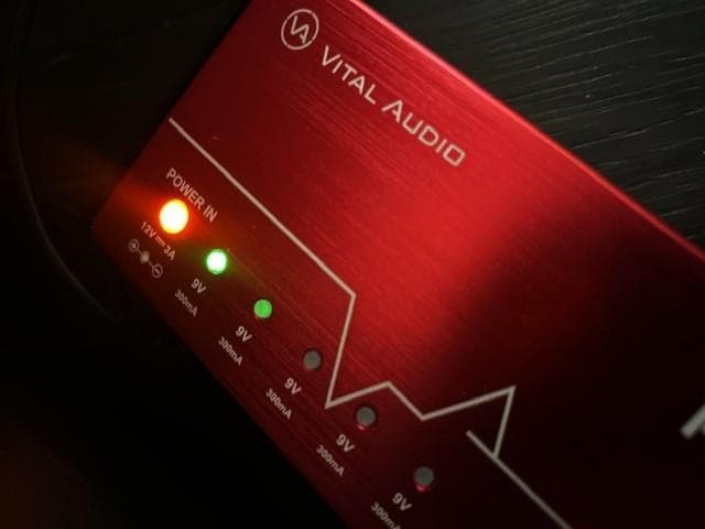 パワーサプライVital Audio VA-12　バイタルオーディオ　ヴァイタル