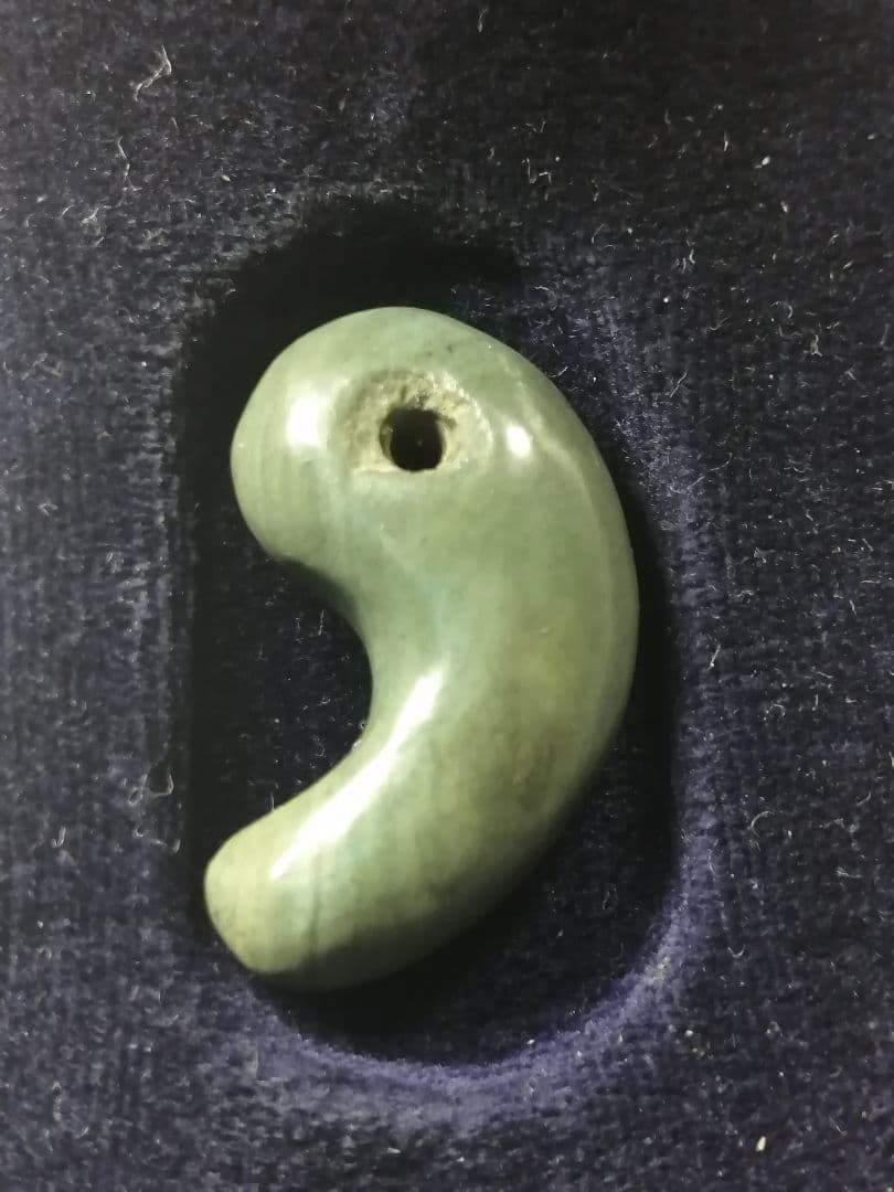 ★超貴重　古墳期『出雲石勾玉』出土品。本物。本物の古代勾玉です。