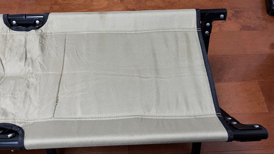 【廃盤品】DOD 座面ロゴ入り アウトドア ストレージベンチ カーキ