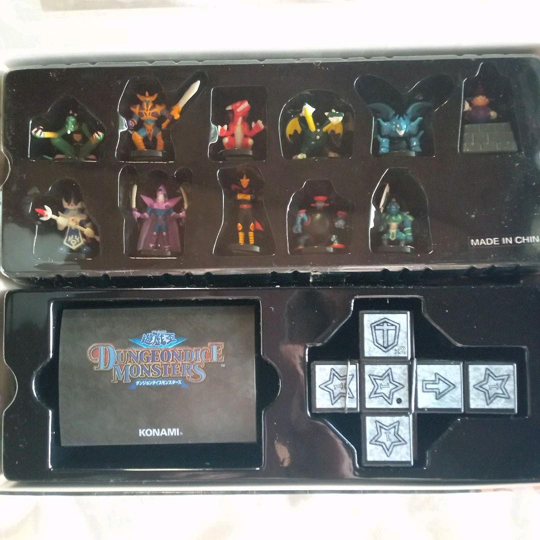 未使用　超レア物　☆☆　遊戯王　ダンジョンダイスモンスターズ　スターターボックス