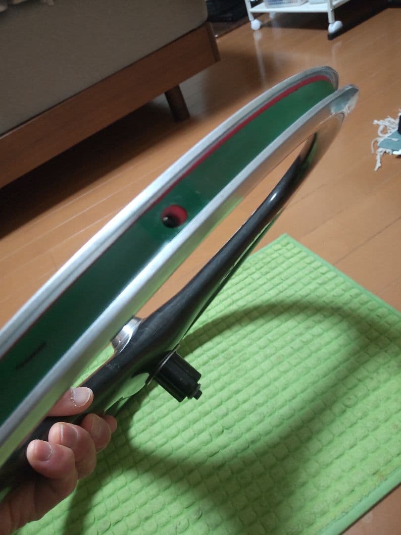 SPIN スピナジー前後カーボンホイールセット 650C？