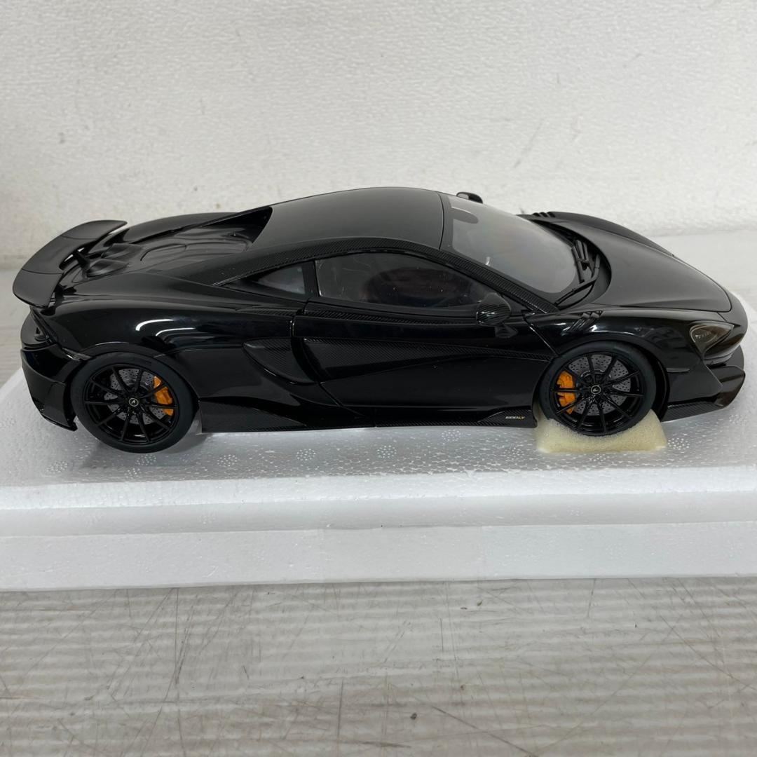 オートアート McLAREN 600LT 1/18 ミニカー Y0950