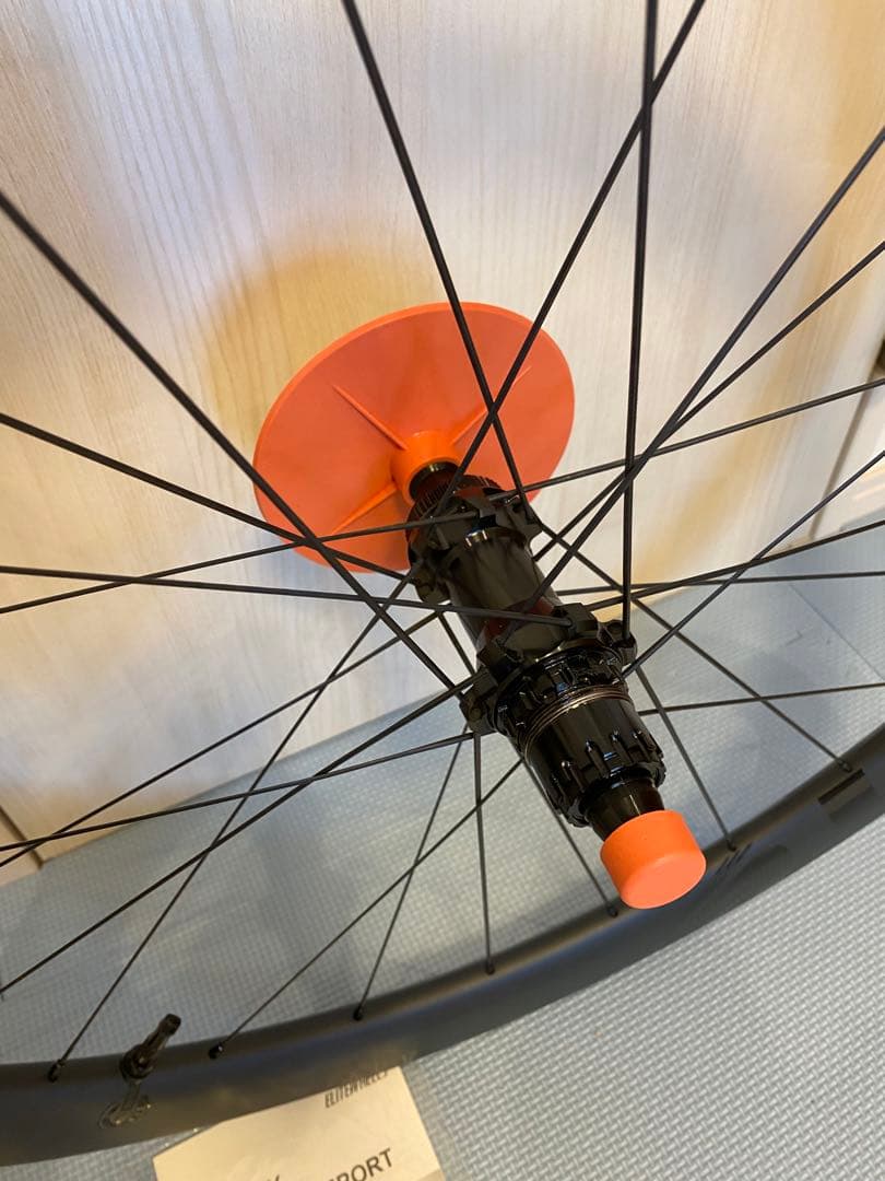 ELITEWHEELS EDGE カーボンホイール1347g50mm XDR専用