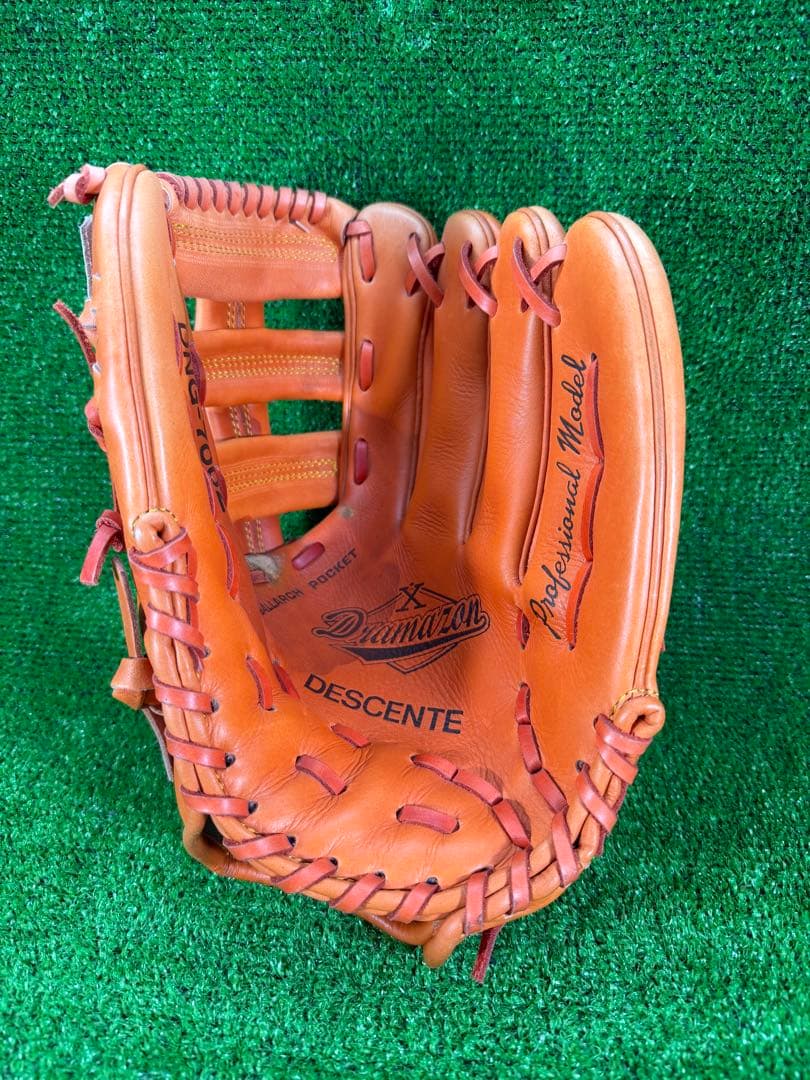 ビンテージ　デサント 軟式　外野手　ＤＮＧ－７００２