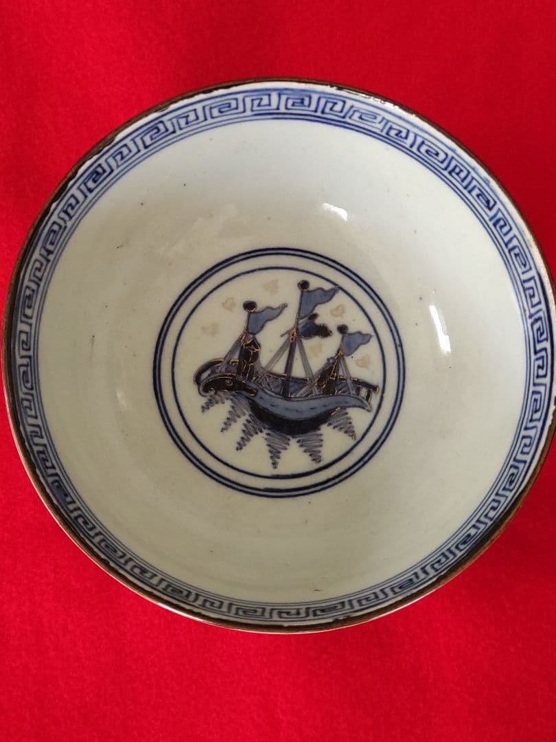 古伊万里四艘船文鉢。