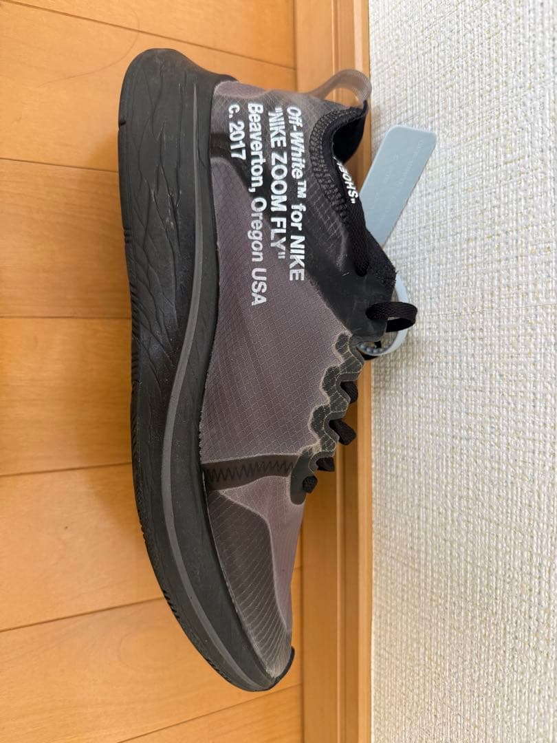 【限定価格】オフホワイト✖︎ナイキ　ズームフライ26㎝