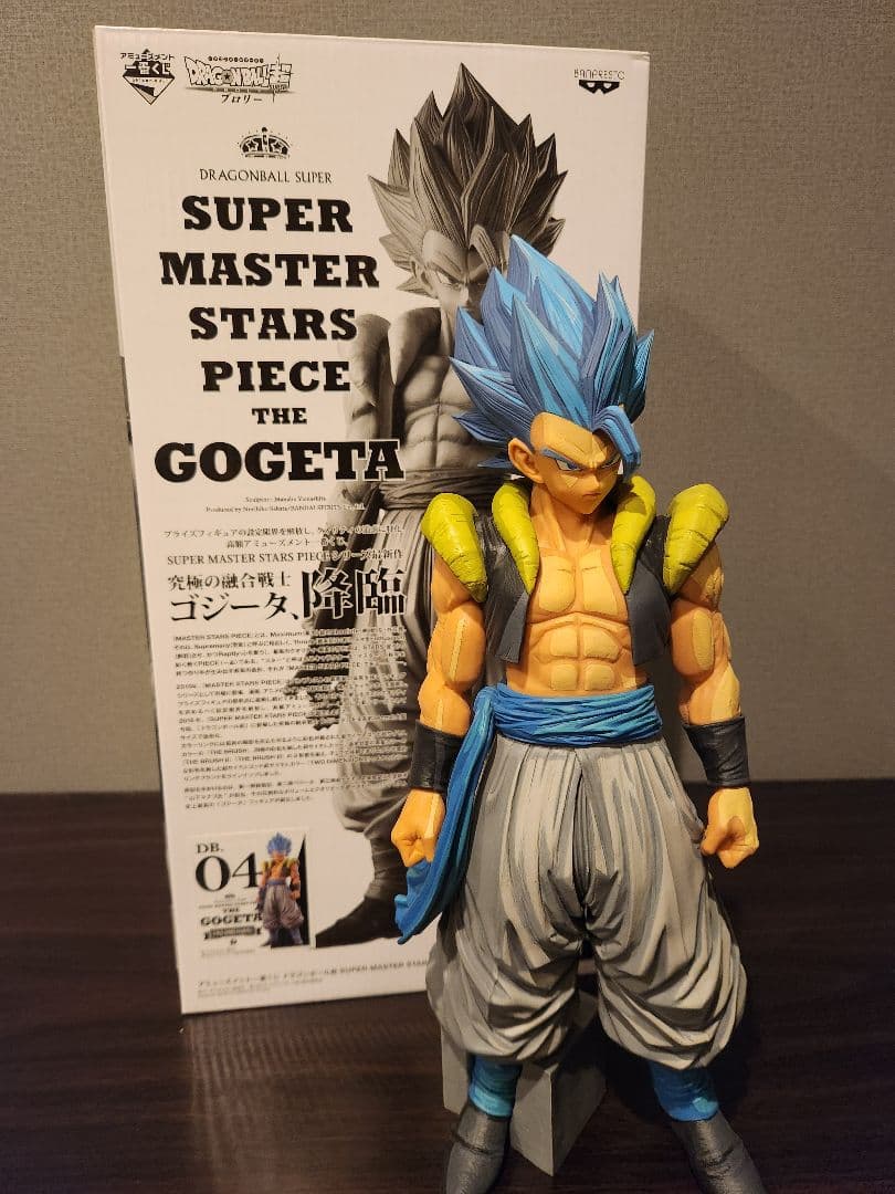 タ*ナ様 ドラゴンボール　SMSP ゴジータ D 4 フィギュア