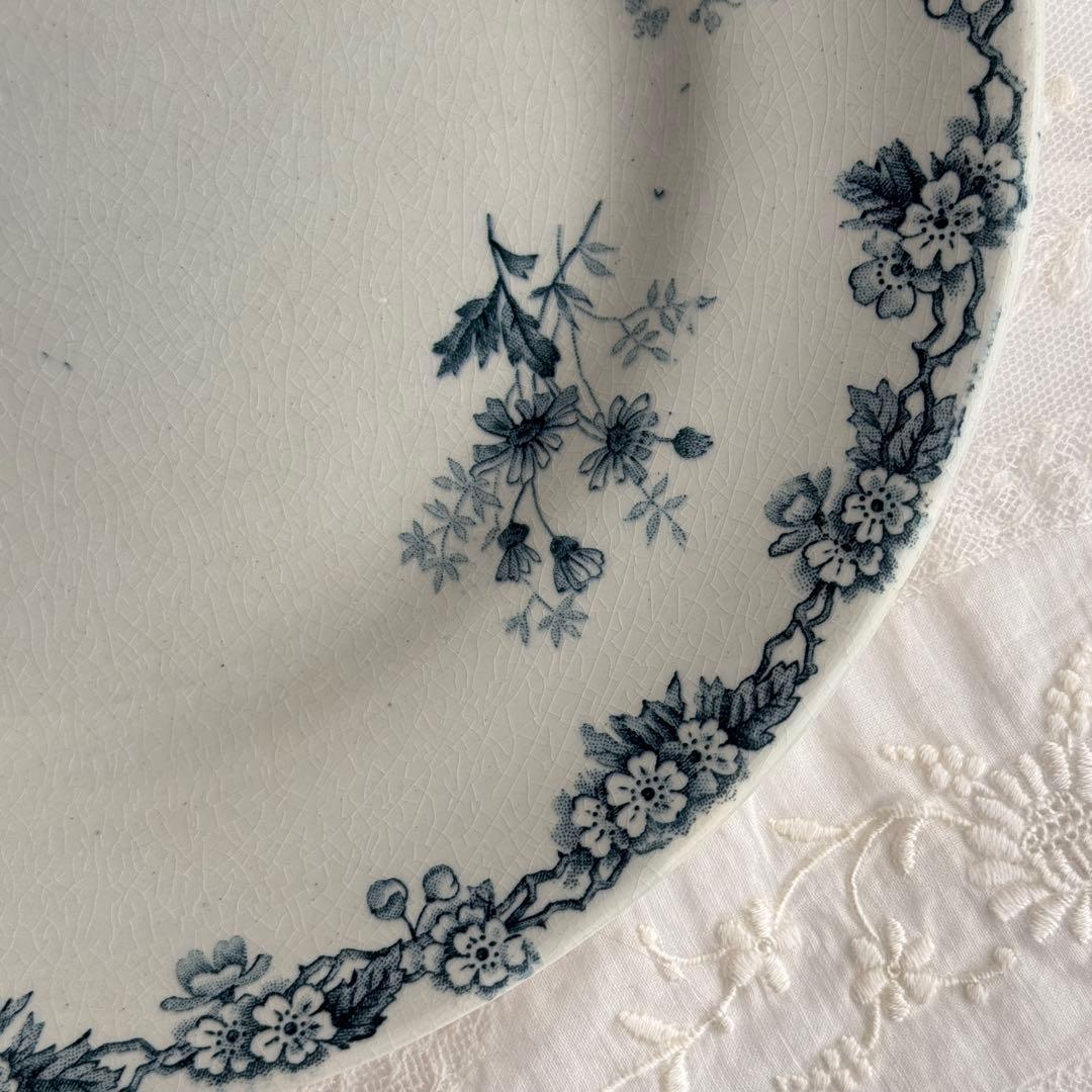 フランスアンティーク　ショワジールロイ　Choisy BRESTOIS　平皿