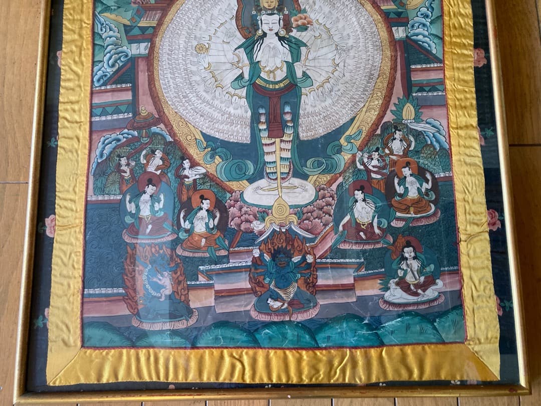 チベット　タンカ　千手観世音菩薩図