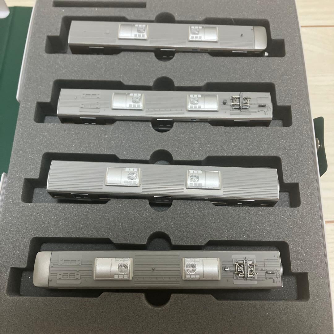 KATO 10-537 223系2000番台(1次車)「新快速」4両セット