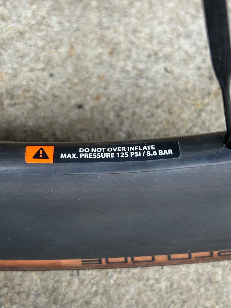 CADEX カデックス 50 ULTRA DISC TUBELESS