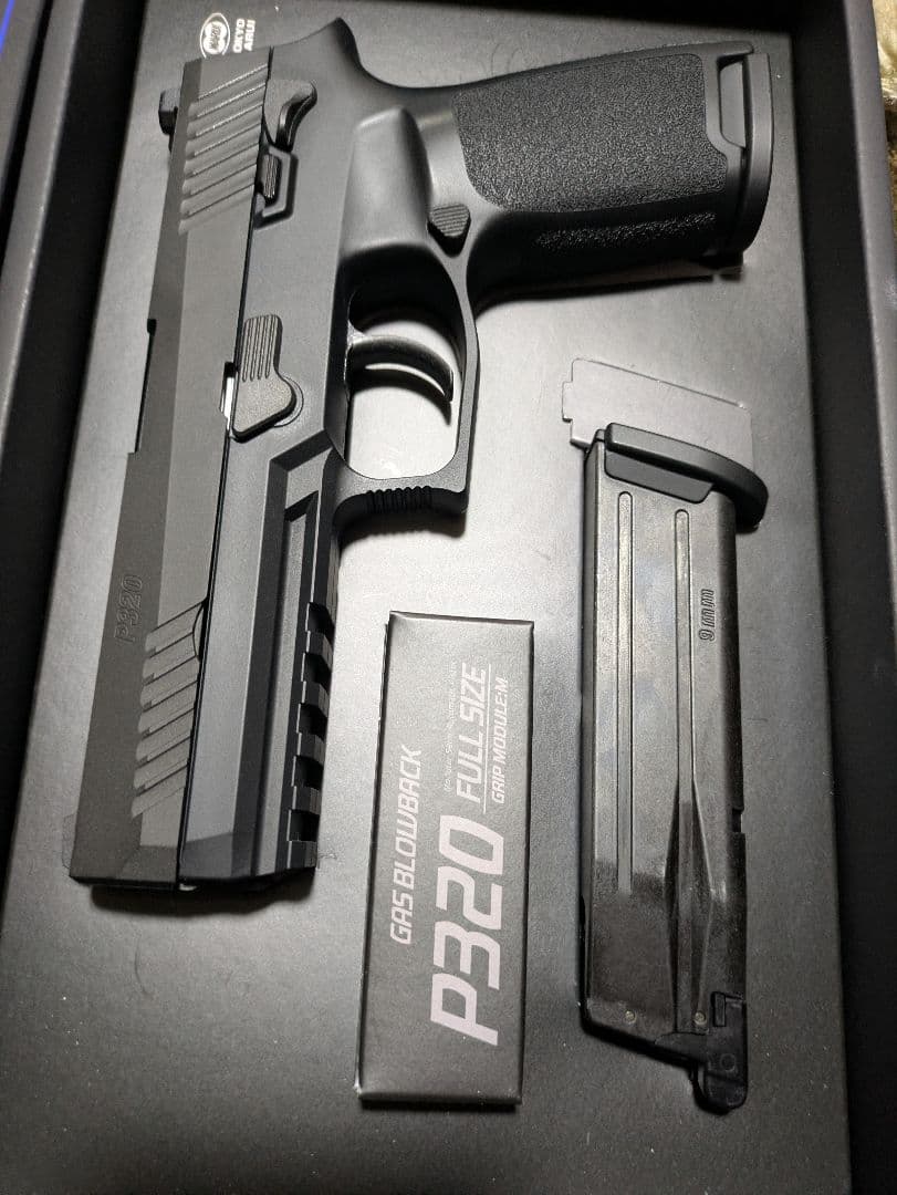 東京マルイ P320 フルサイズ +予備マガジン1本