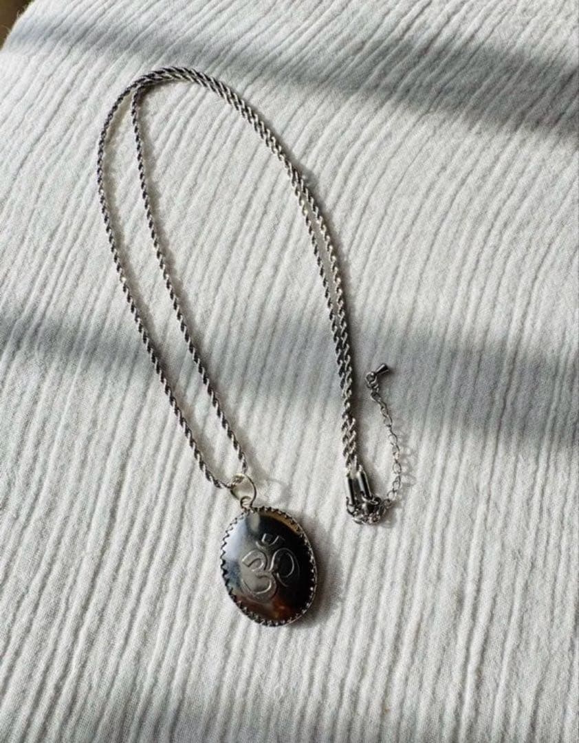 ガネーシャ　ネックレス　ペンダント　ヒンドゥー教　アクセサリー　オーム　藤井風