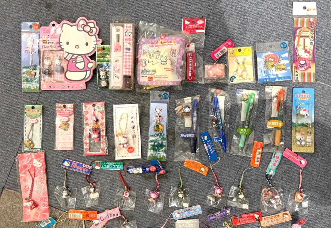 ダ*ド様 ハローキティ 根付　ぬいぐるみボールペン等まとめセット　サンリオ　ご当