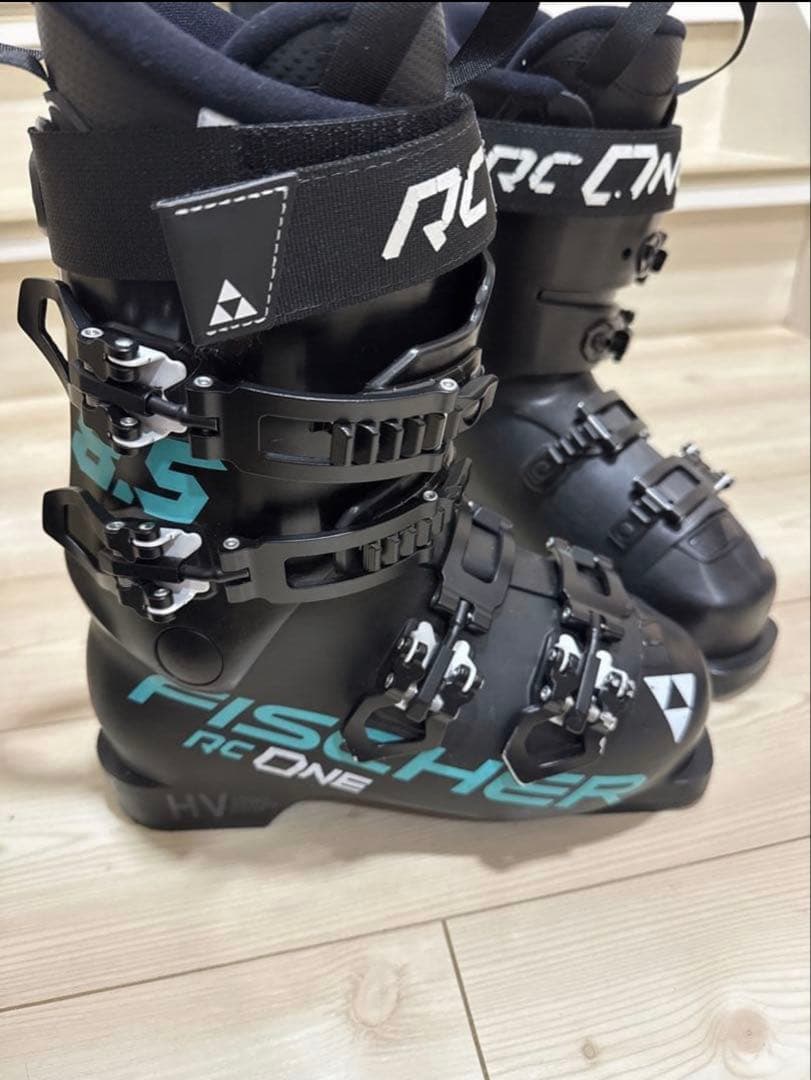 Fischer RC One スキー ブーツ HV