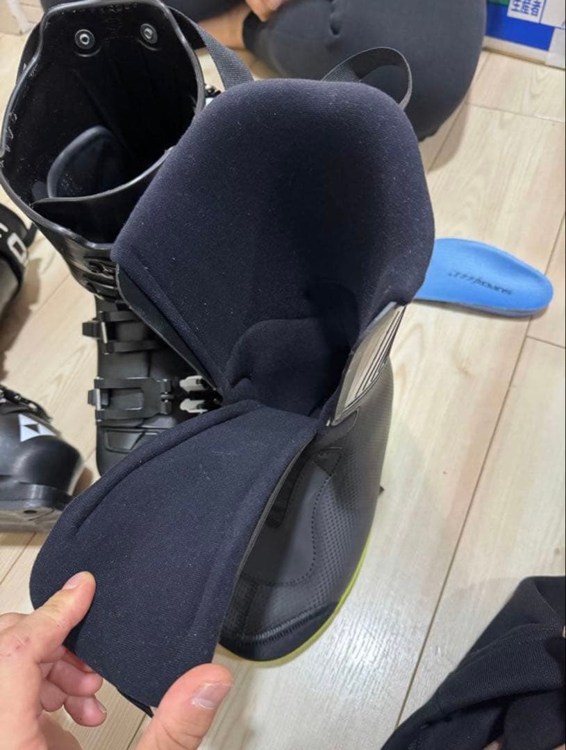 Fischer RC One スキー ブーツ HV