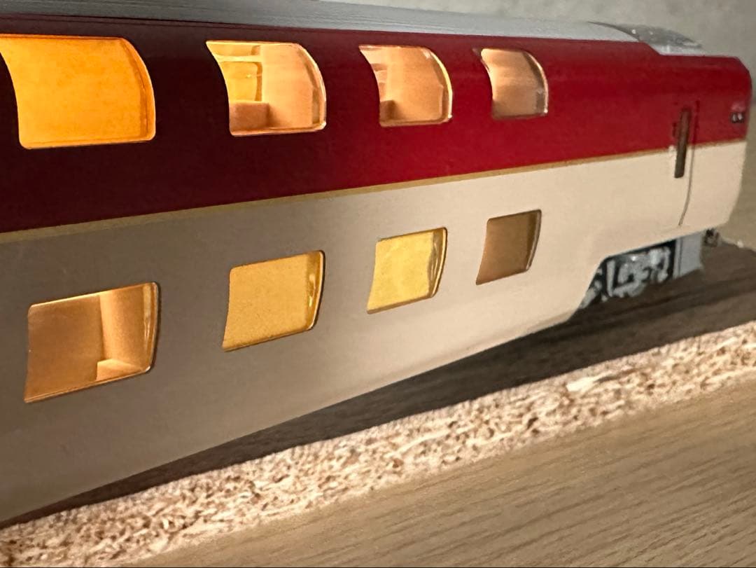 【インテリア用に！】285系 サンライズEX 先頭車　室内灯付き HOゲージ