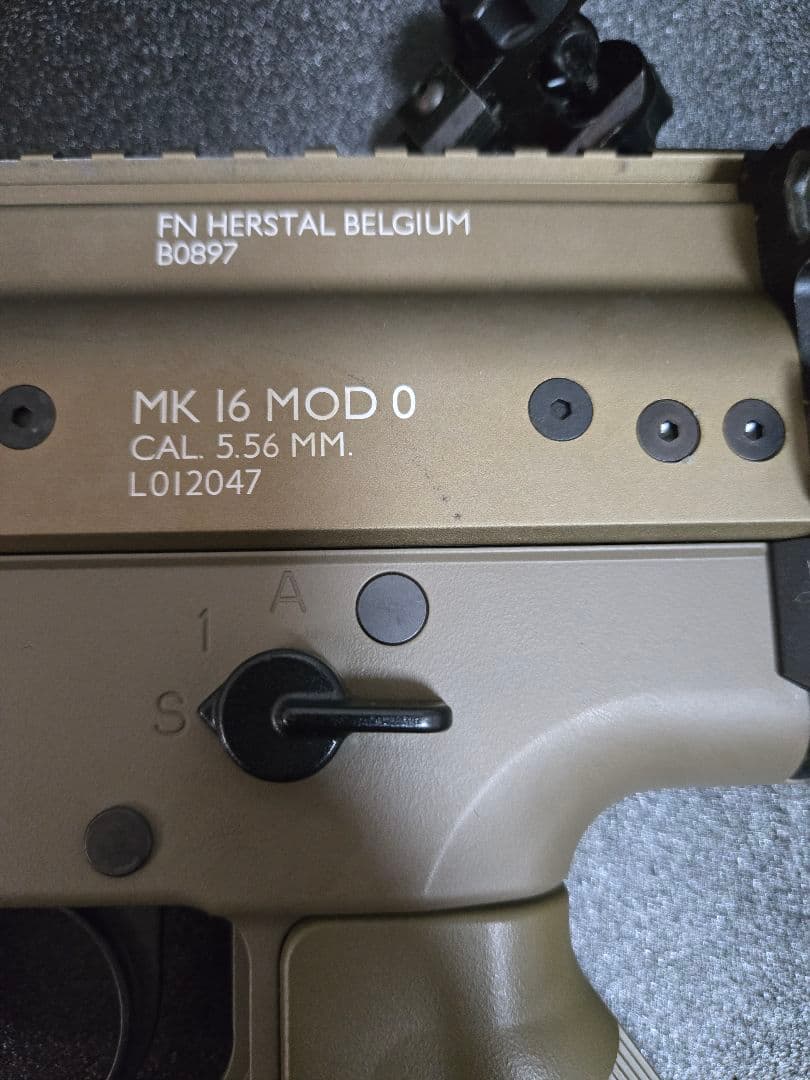 【即サバゲー可】東京マルイ 次世代SCAR-L FDE 豪華カスタム＆予備マグ付