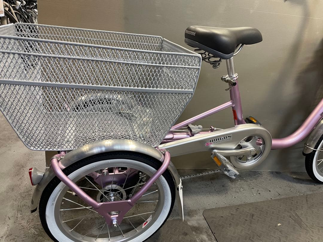 ブリジストン　ワゴン　自転車　３輪車　３段ギア　使用3回ほど　美品