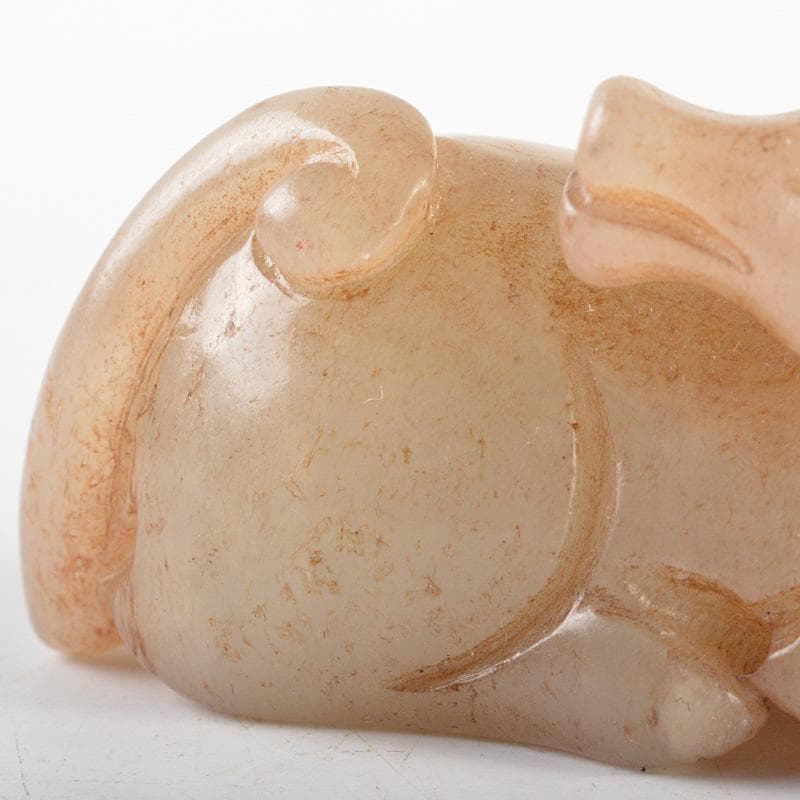 中国　玉石彫刻　白玉　神獣刻　根付　紙鎮　置物　C　7424E