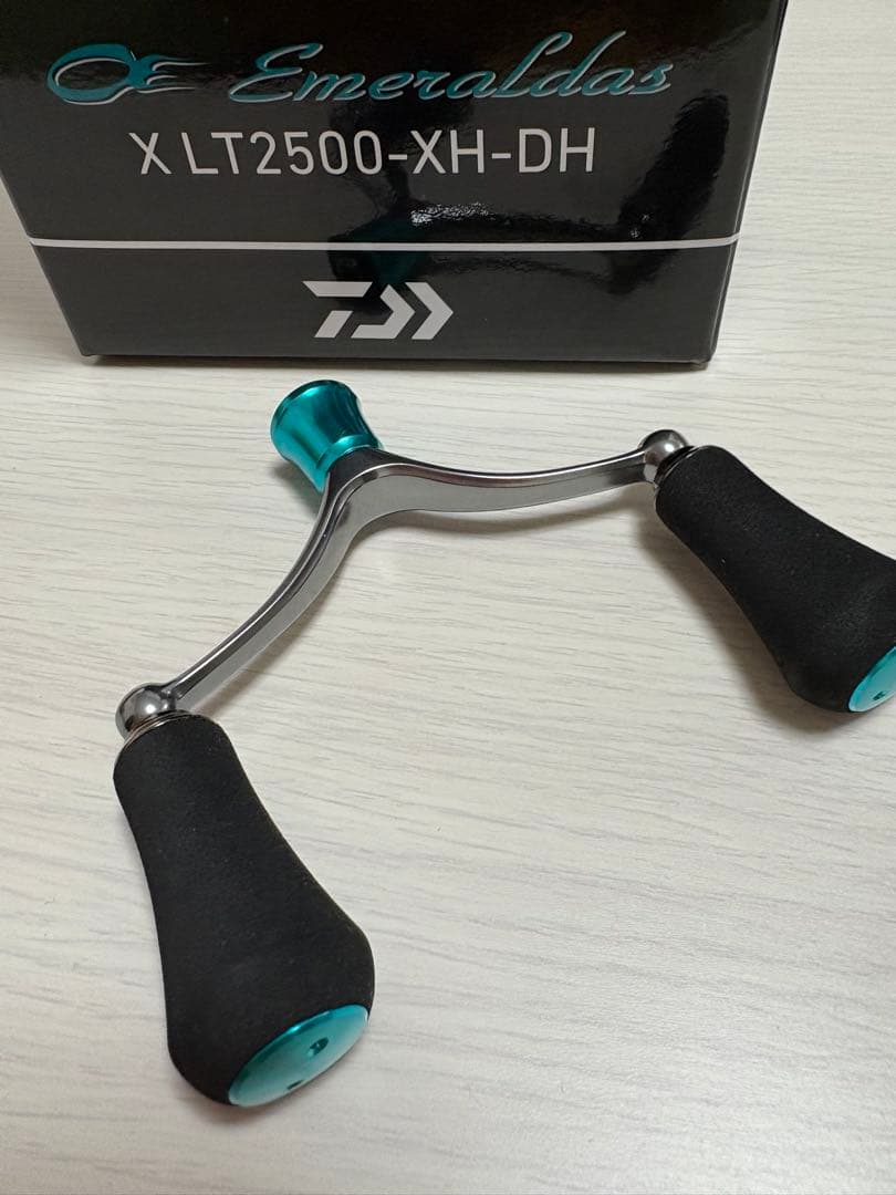 【新品】ダイワ エメラルダス X LT2500-XH-DH 24年モデル