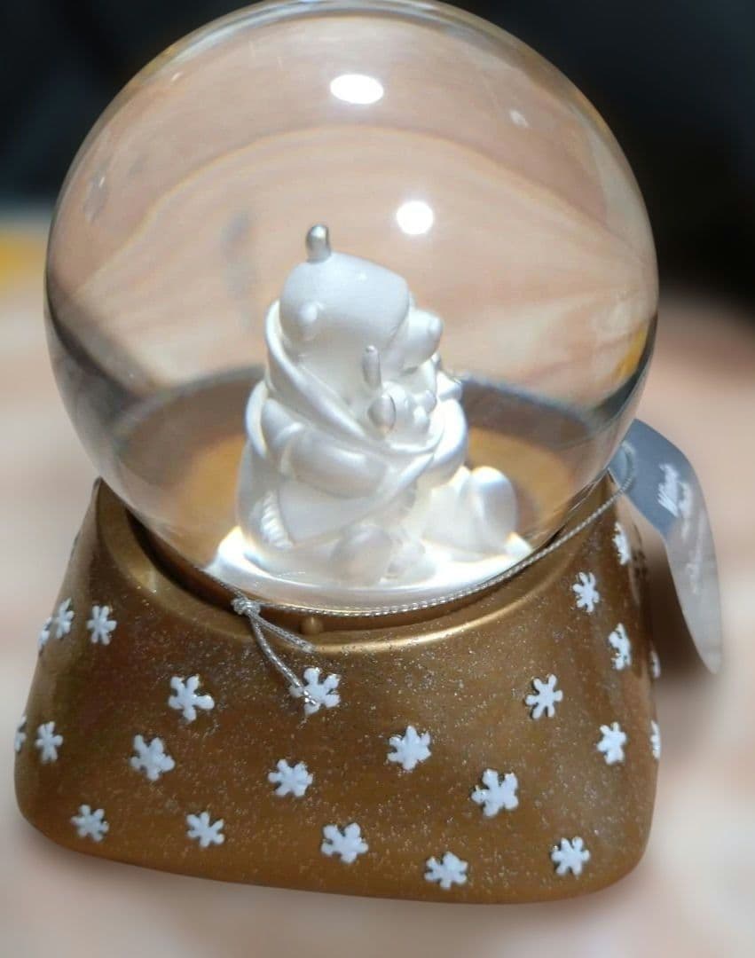 ディズニー くまのプーさん　光るガラスドーム　ティガー&ルー　スノードーム　2点