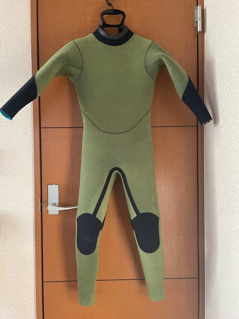 エアタイト　セミドライ　キッズ130~135cm