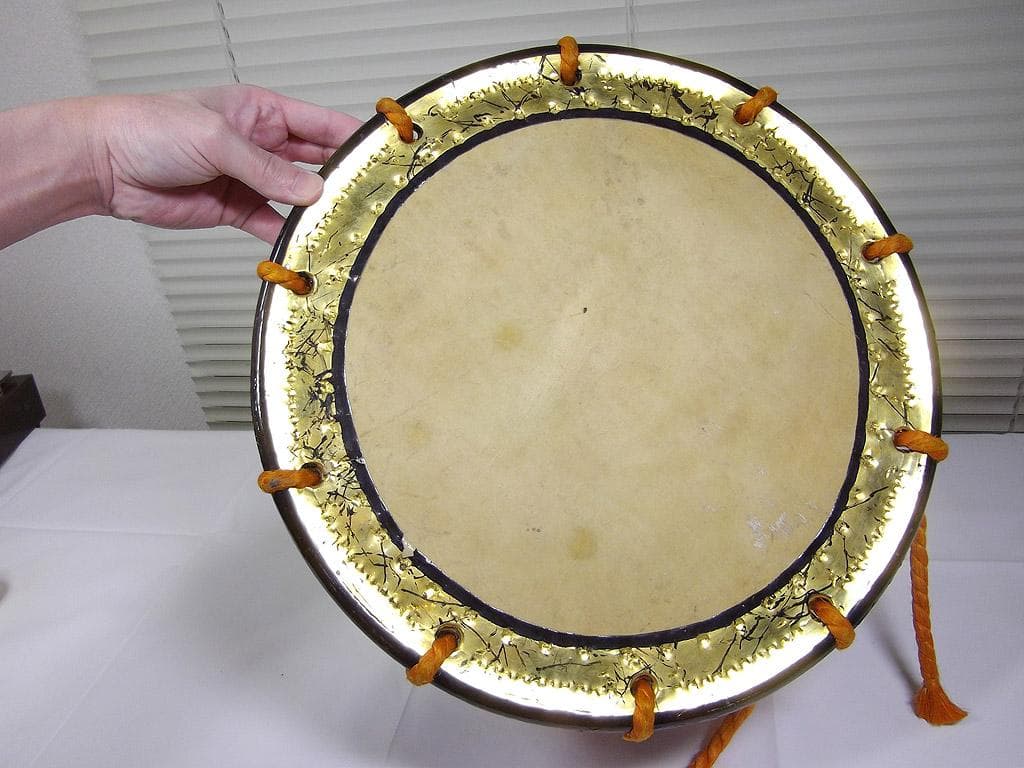 和太鼓 締め太鼓 締太鼓 金蒔絵 本皮